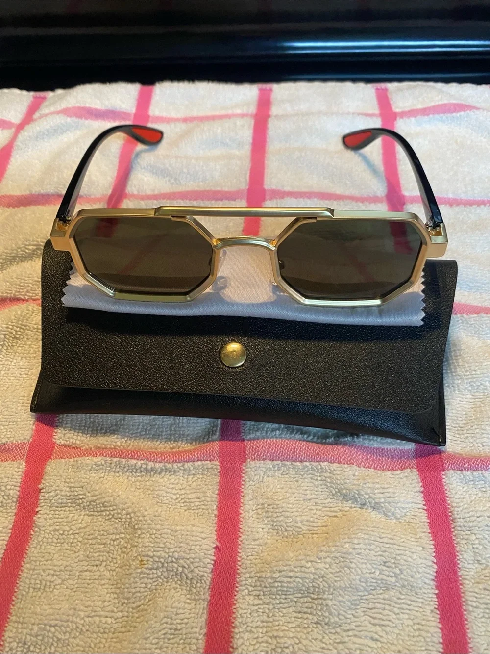 Geometric Gold Frame Sunglasses with Black Temples
